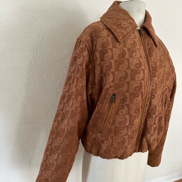 Urban Outfitters YinYang Puffer Coat - Picture 2 of 5